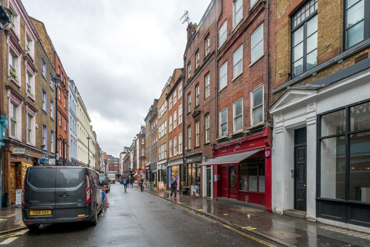 Soho & Covent Garden Apartment, Sleeps 3 London Bagian luar foto